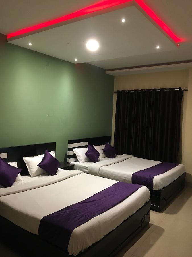 Hotel Time Palace Ooty Exterior photo